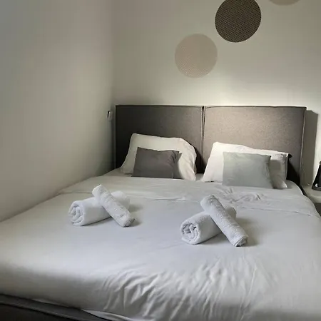 Urban Oasis- 3 Apartments - Prime Tel Aviv - Private Parking - By Bookiz מראה חיצוני תמונה