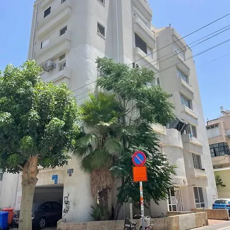Urban Oasis- 3 Apartments - Prime Tel Aviv - Private Parking - By Bookiz מראה חיצוני תמונה