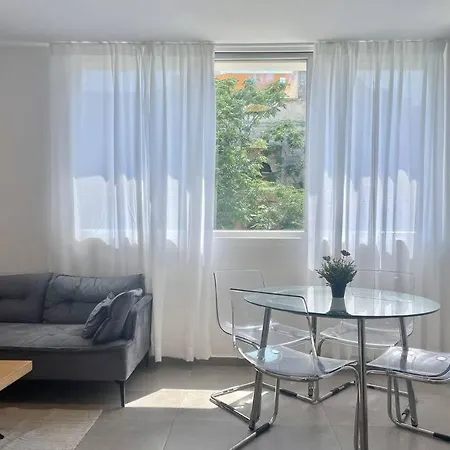 Urban Oasis- 3 Apartments - Prime Tel Aviv - Private Parking - By Bookiz מראה חיצוני תמונה