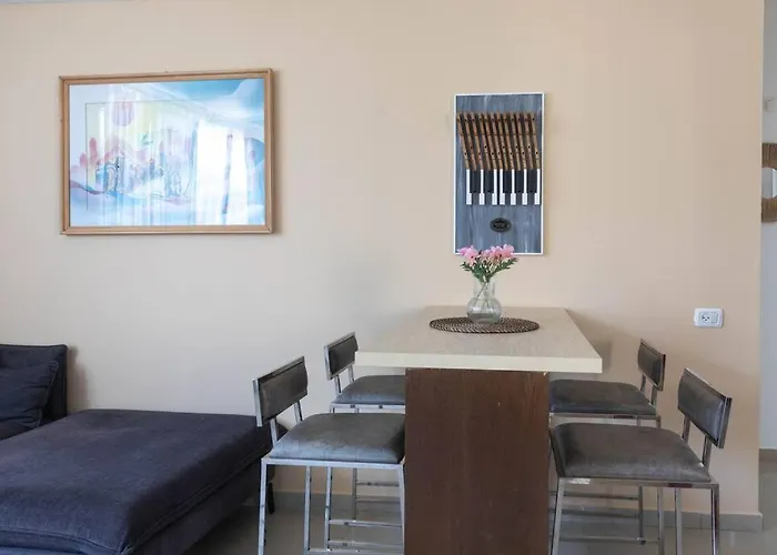 Urban Oasis- 3 Apartments - Prime Tel Aviv - Private Parking - By Bookiz
