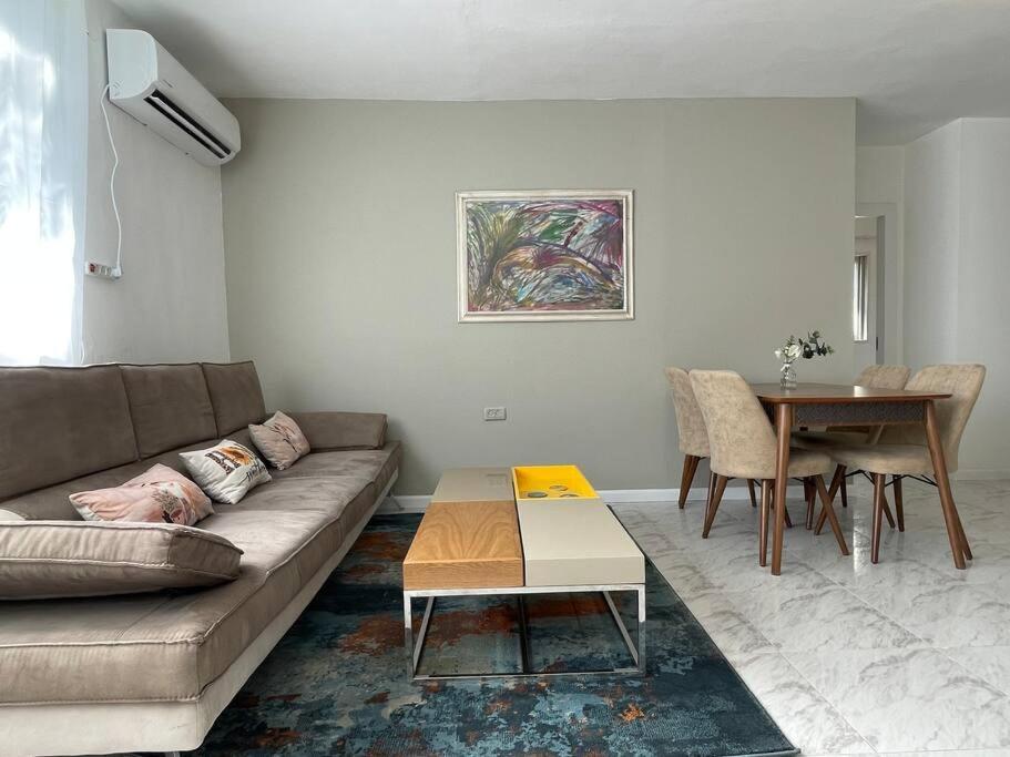 Urban Oasis- 3 - Prime - Private Parking - By Bookiz Appartement *