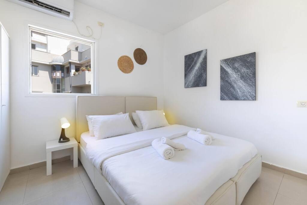 Urban Oasis- 3 - Prime - Private Parking - By Bookiz Appartement Tel-Aviv