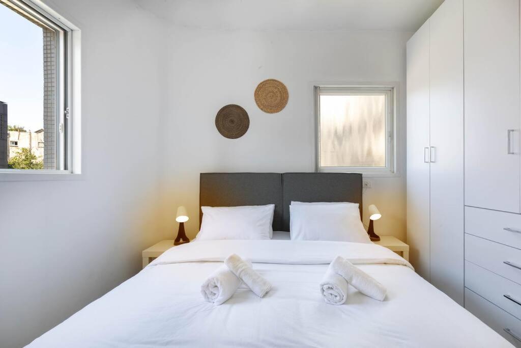Appartement Urban Oasis- 3 - Prime - Private Parking - By Bookiz *